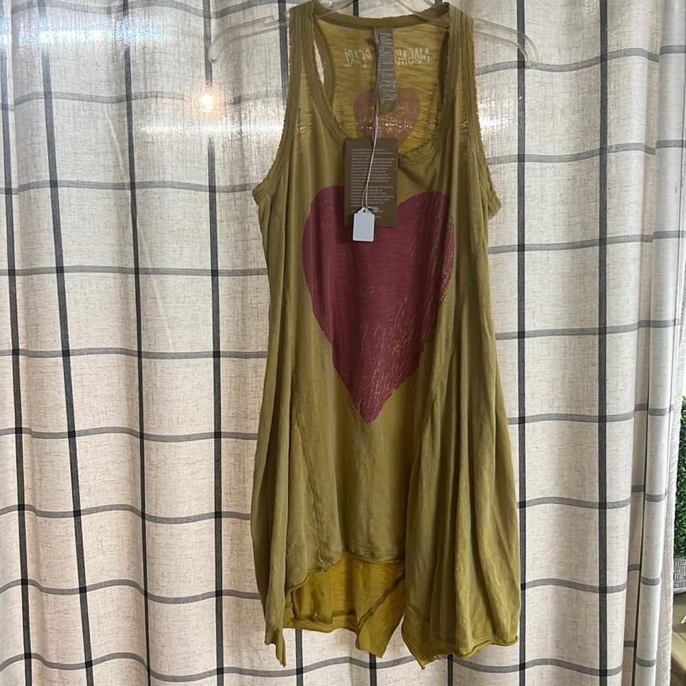 Magnolia Pearl tank